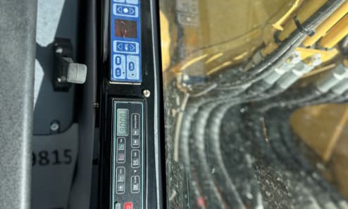 Колесный экскаватор HENGTE HT160W