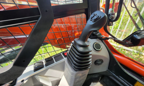 Мини погрузчик KNACK WESSON KW1200